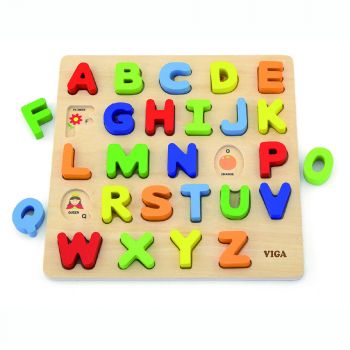 Дървен пъзел от Viga Toys - английски главни букви